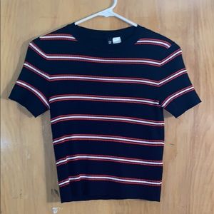 Cropped red and white striped shirt